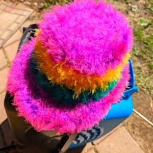 Boa Feathered Mardi Gras Top Hat -Today Only